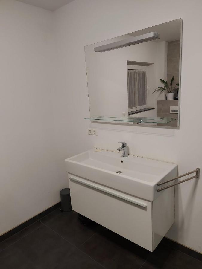 Several Different Rooms, Newly Furnished, In A New House In Vichten المظهر الخارجي الصورة
