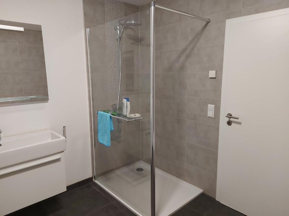 Several Different Rooms, Newly Furnished, In A New House In Vichten المظهر الخارجي الصورة